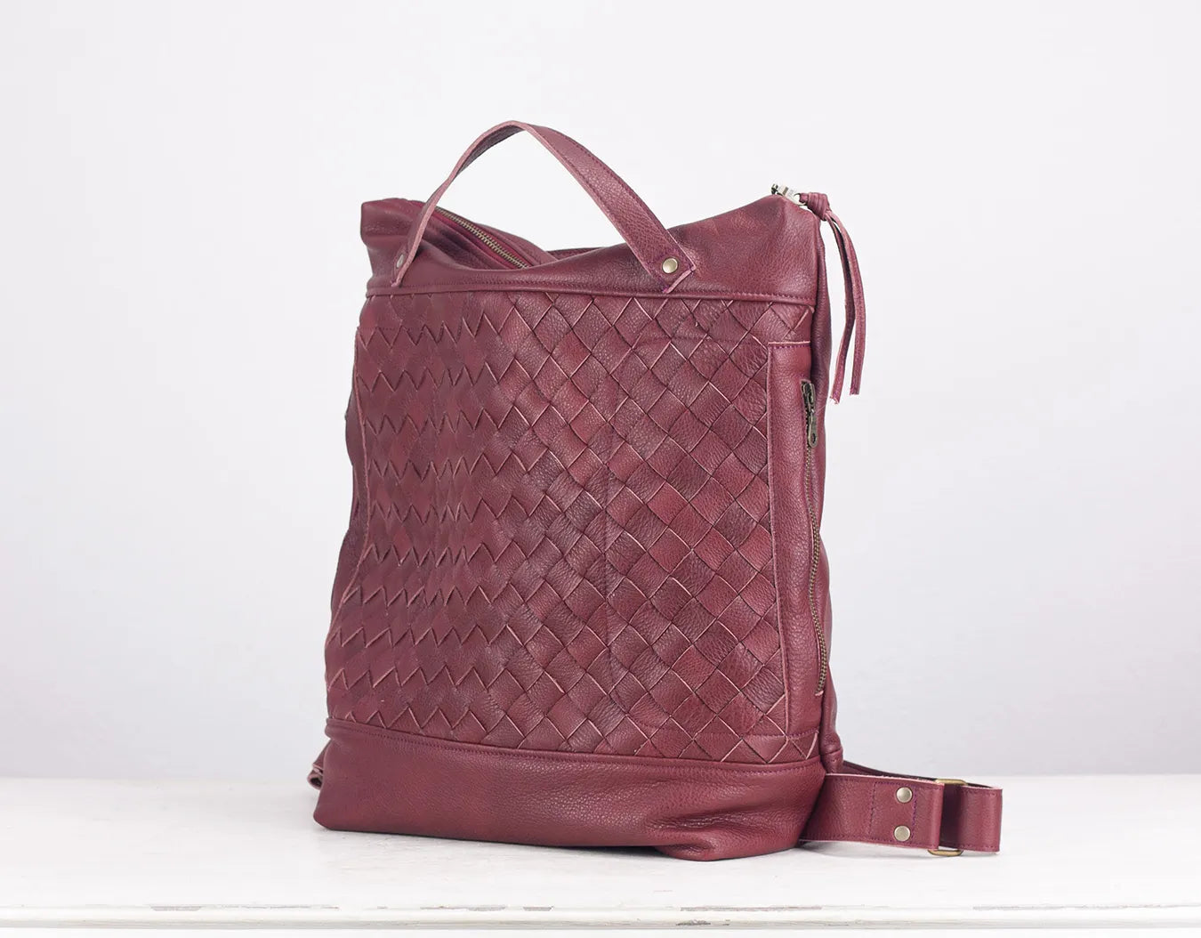 Mochila tejida a mano Milloo Minos negra 