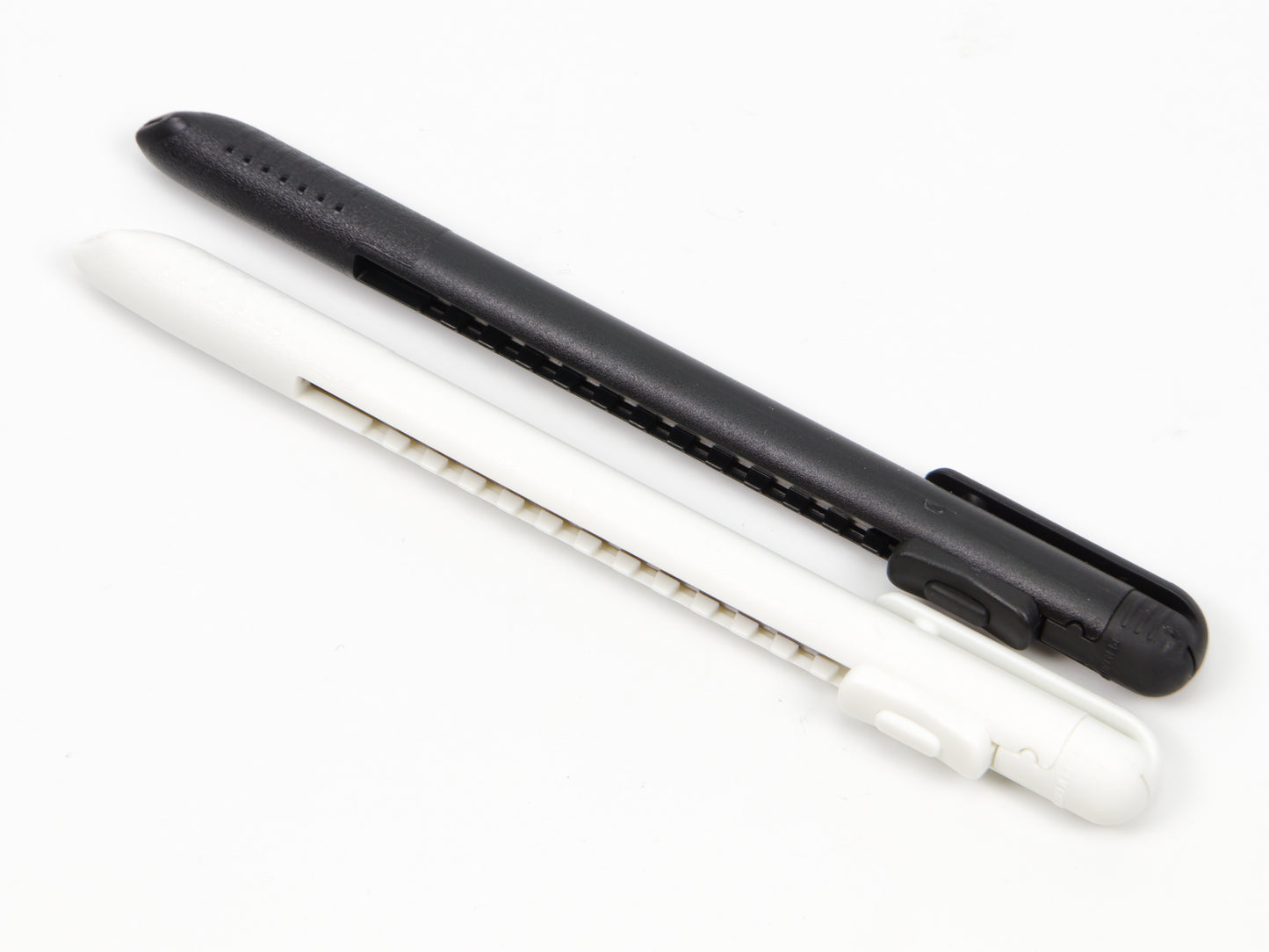 Coupe-boîte Midori en forme de stylo