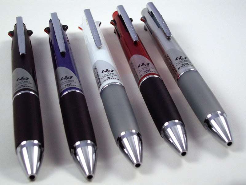 Jetstream 4 + 1