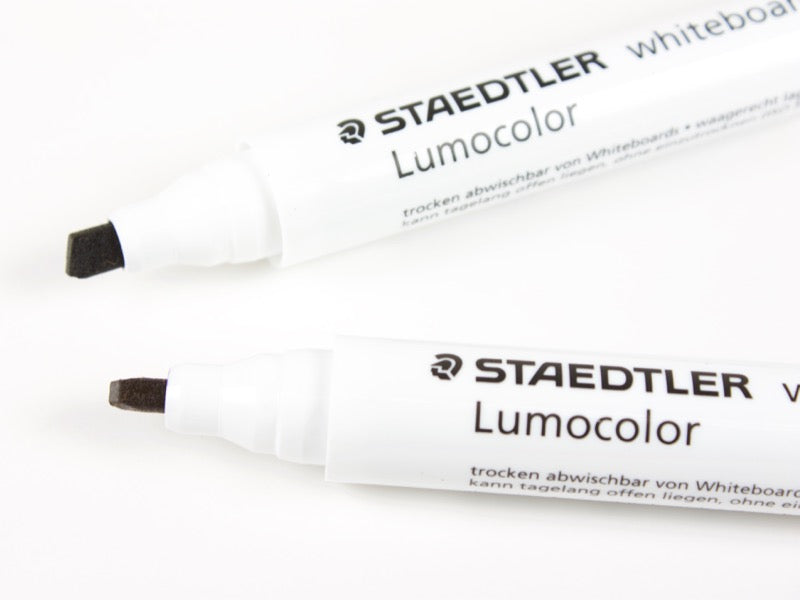 Lumocolor Chisel Whiteboard Marker