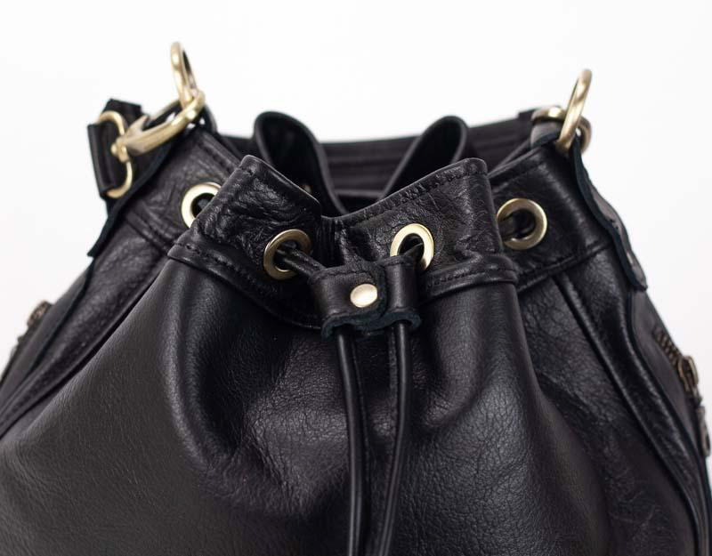 Bolso tipo cubo Milloo Danae negro