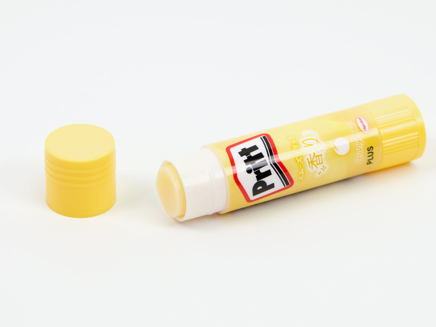 Pegamento en barra fragante Plus Pritt